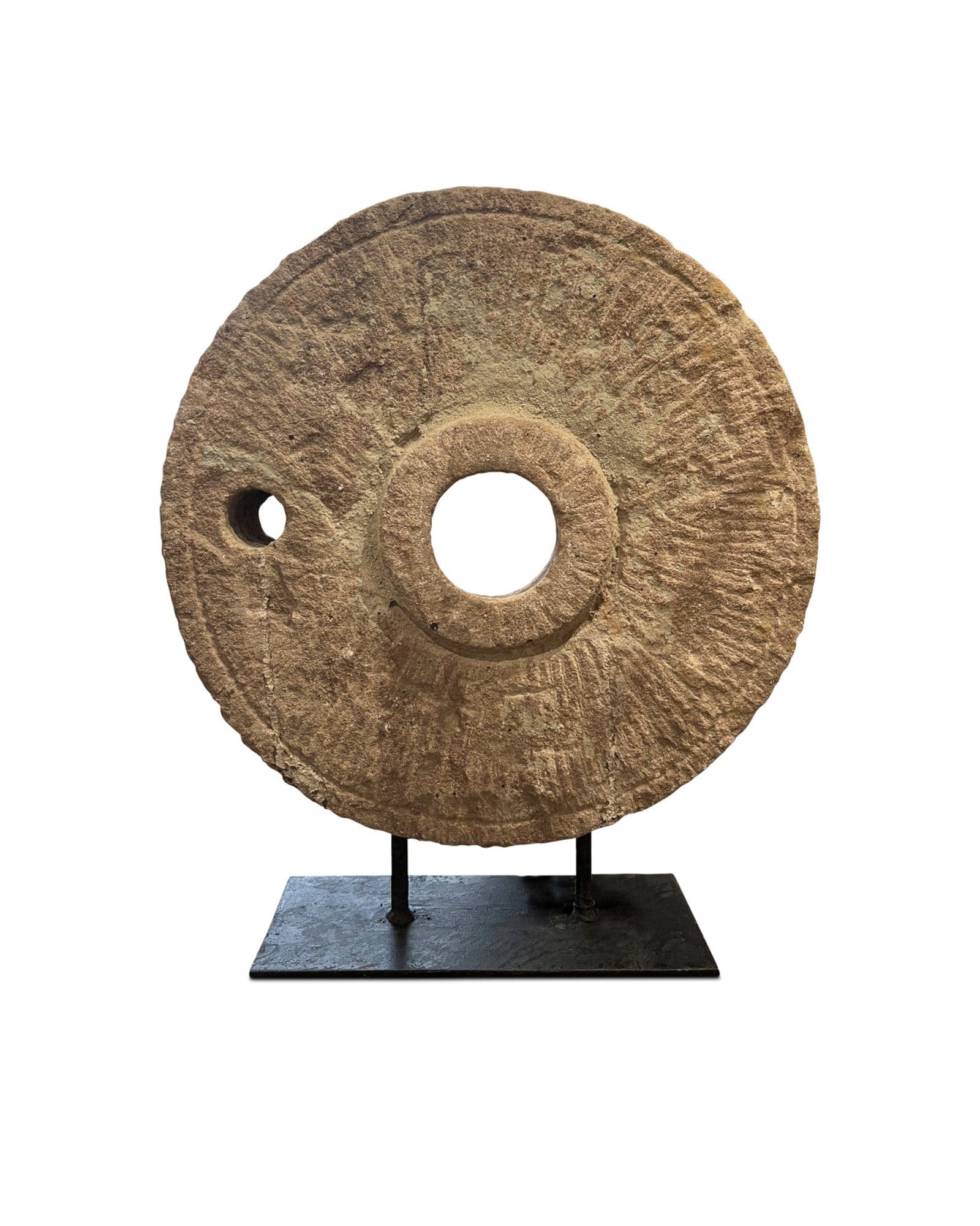 MONTY Art Stone Wheel on Stand